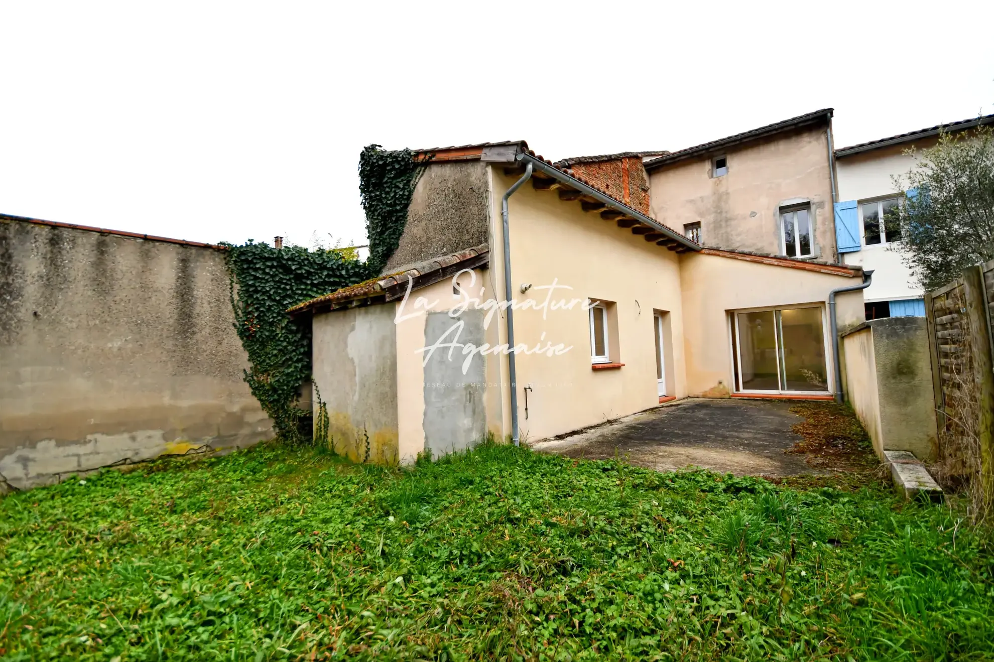 Maison de ville rénovée de 141 m² à Moissac 