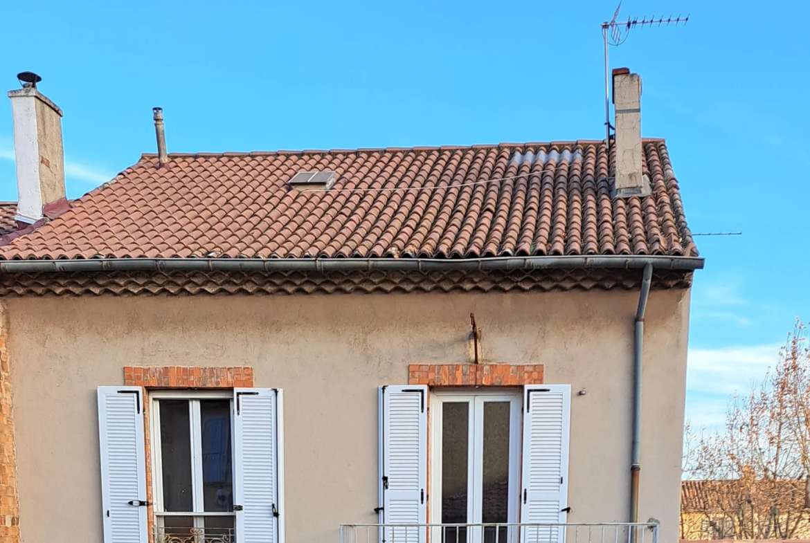 Appartement rénové en duplex à Gardanne - 3 chambres à 219900 € 