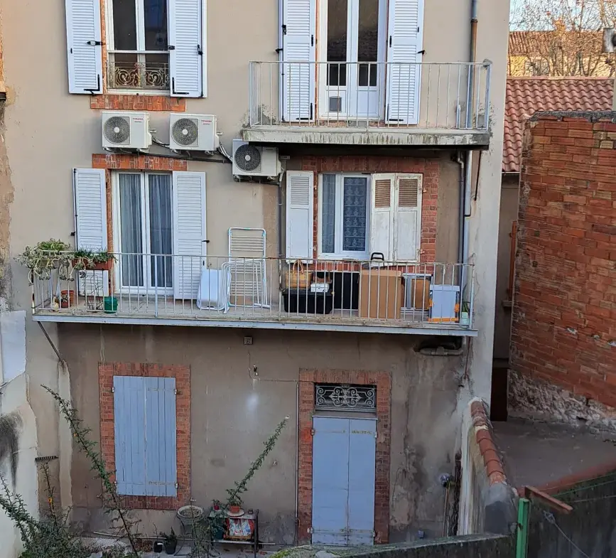 Appartement rénové en duplex à Gardanne - 3 chambres à 219900 € 