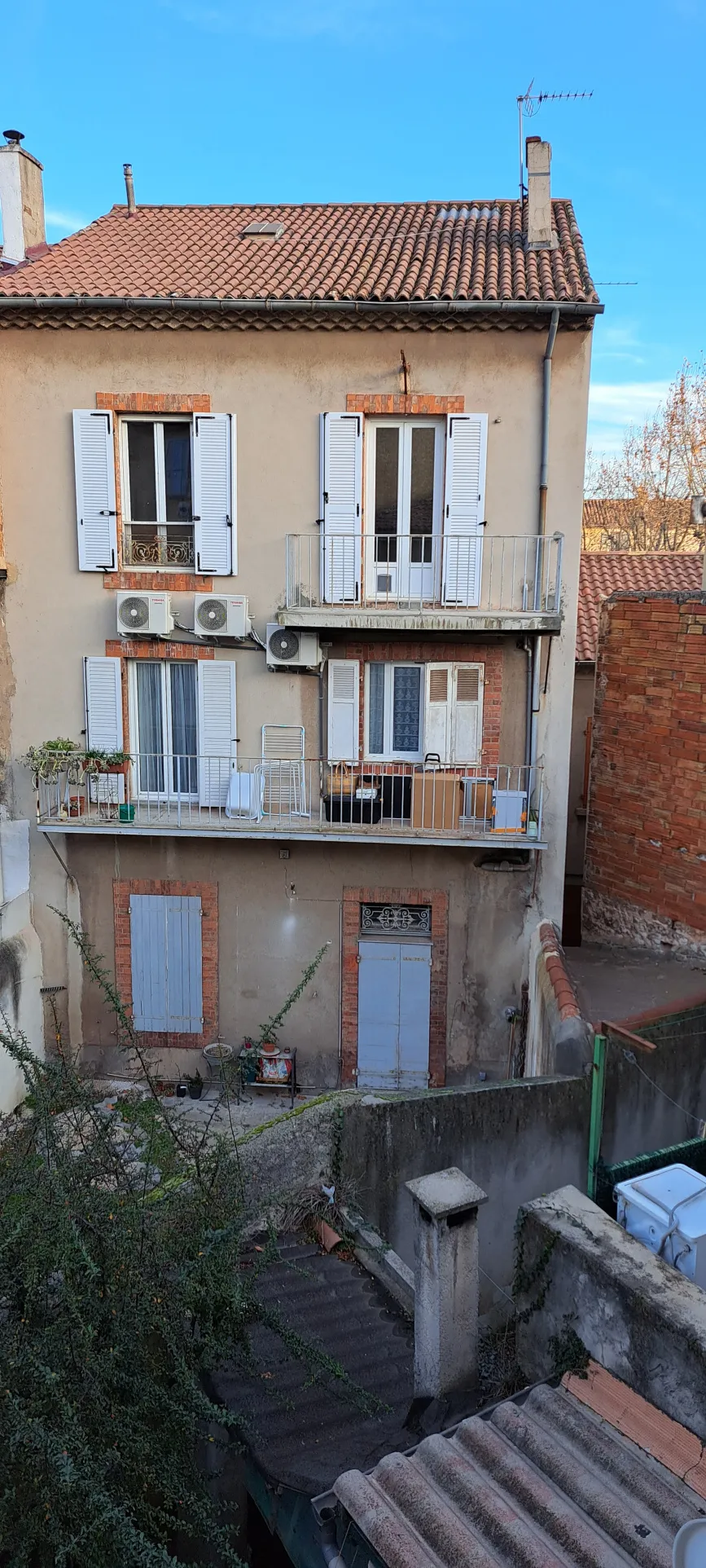 Appartement rénové en duplex à Gardanne - 3 chambres à 219900 € 