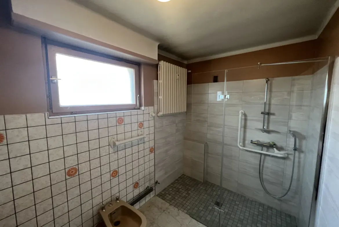 Appartement 4 pièces de 109 m² à vendre à Colmar avec garage 