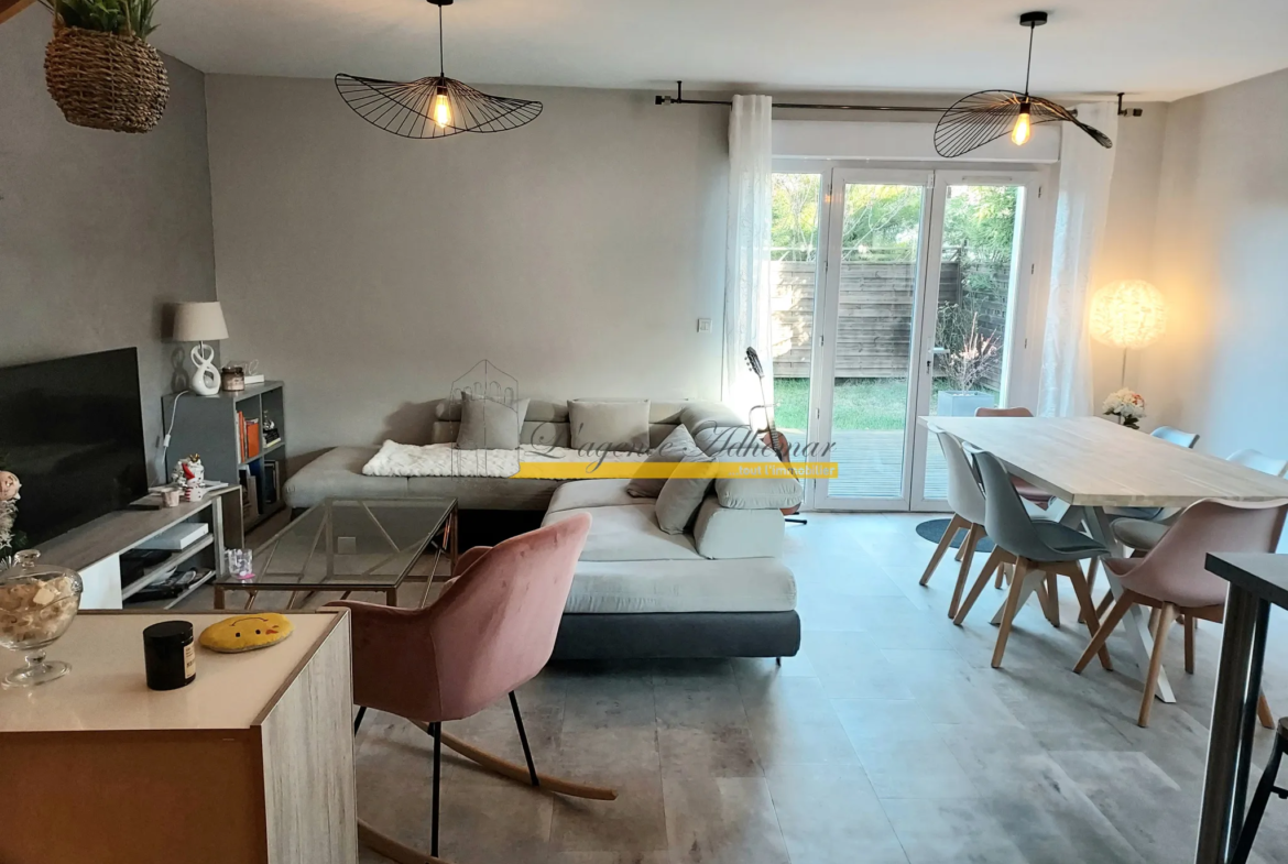 À vendre : Maison de 79 m² à Montélimar avec jardin et garage 