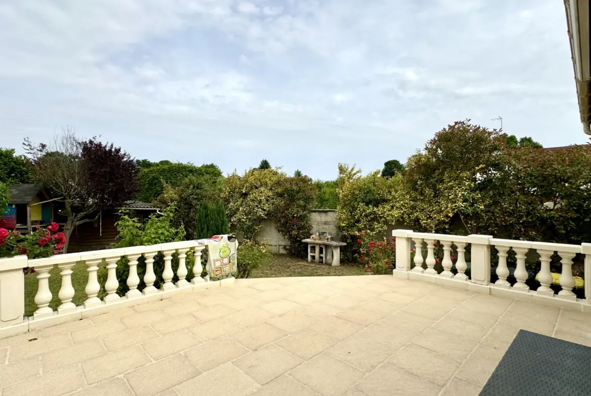 Maison individuelle à vendre à Crouy-sur-Ourcq avec jardin 