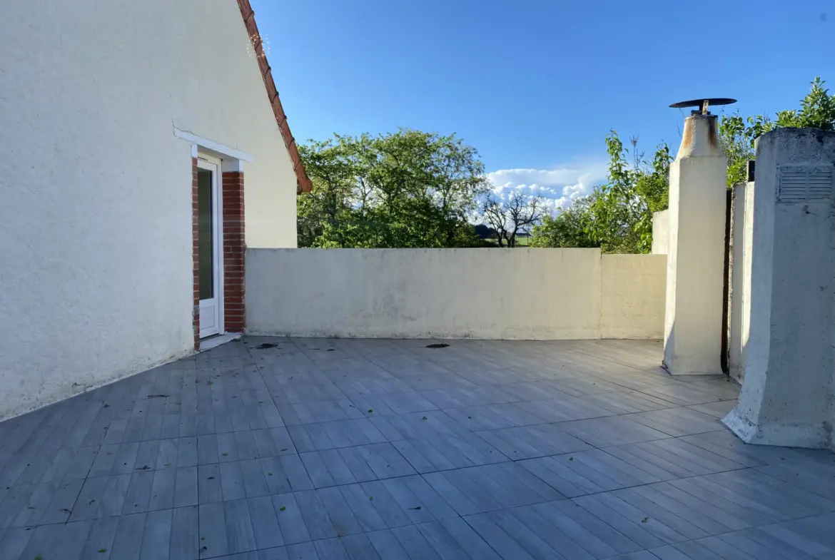 Superbe Maison Familiale à Massay avec Piscine et Appartement Indépendant 