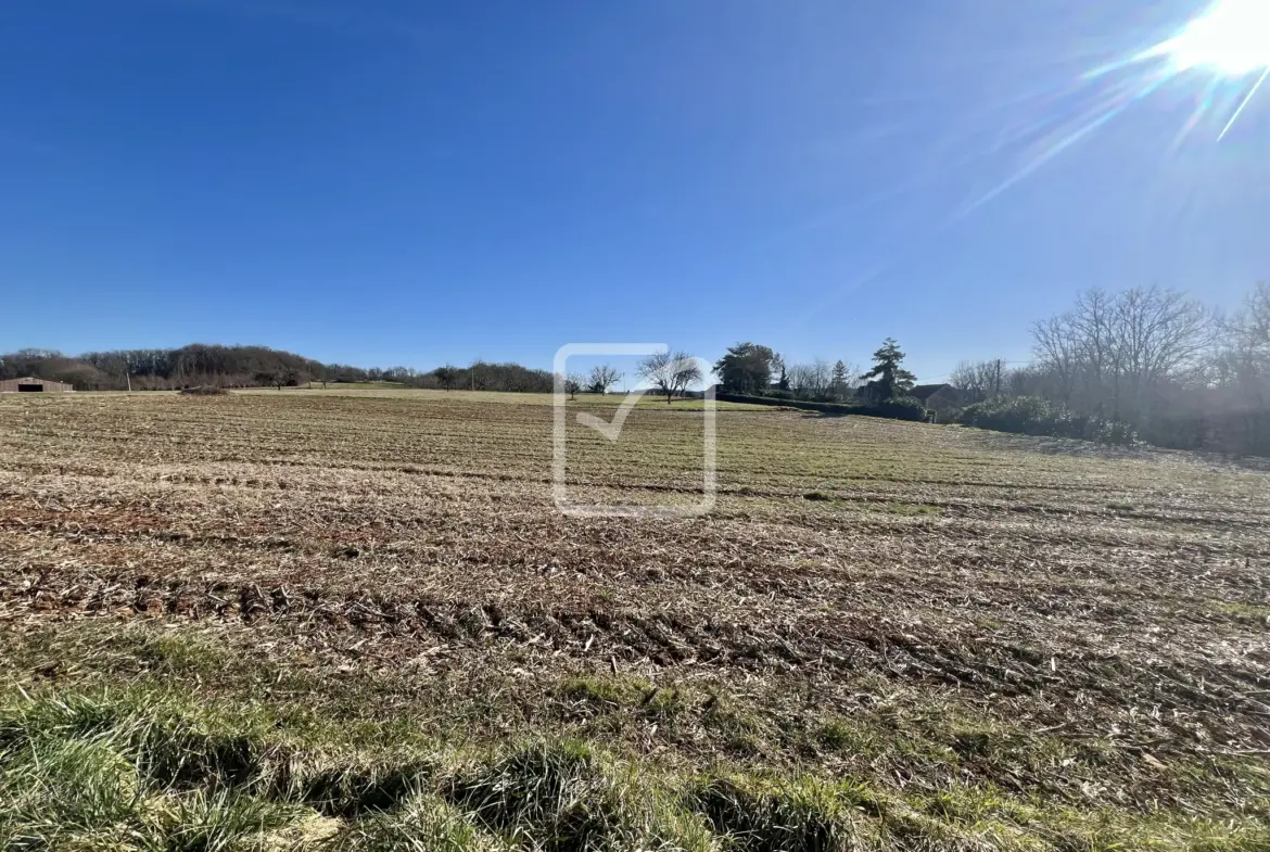 Vente de terrain constructible à La Cassagne - 5351 m² 