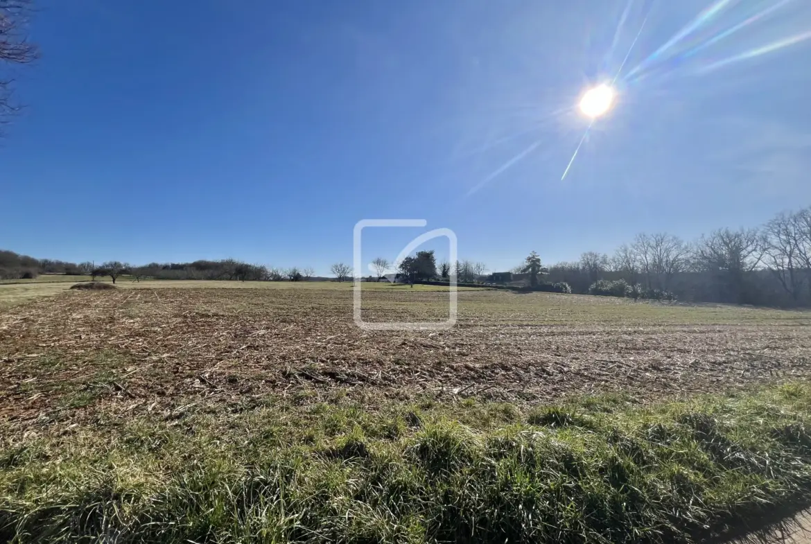 Vente de terrain constructible à La Cassagne - 5351 m² 