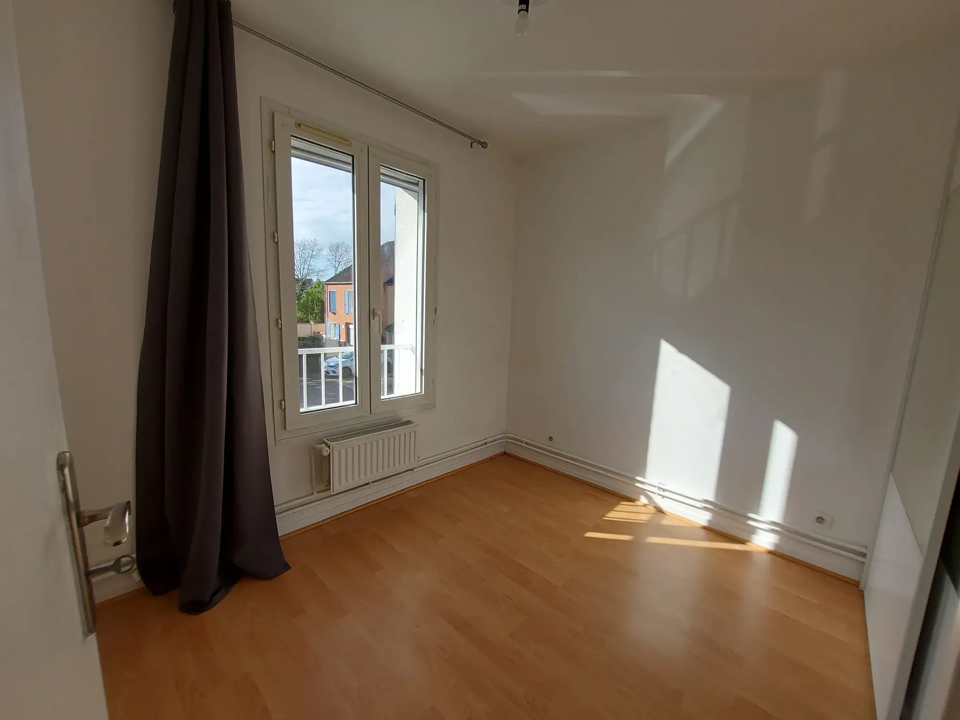 À vendre : Maison mitoyenne de 95 m² à Mantes-La-Jolie 