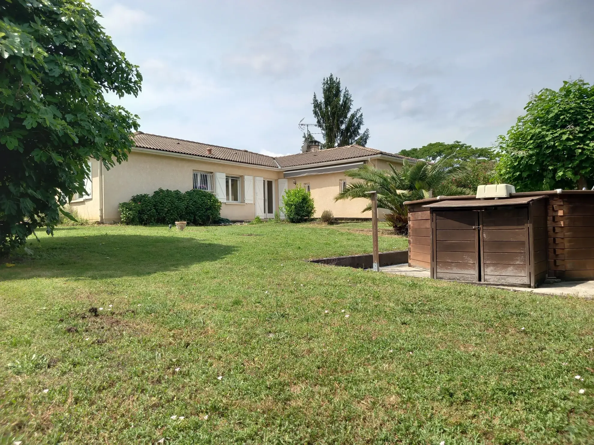 Maison à vendre près de Langon avec piscine 