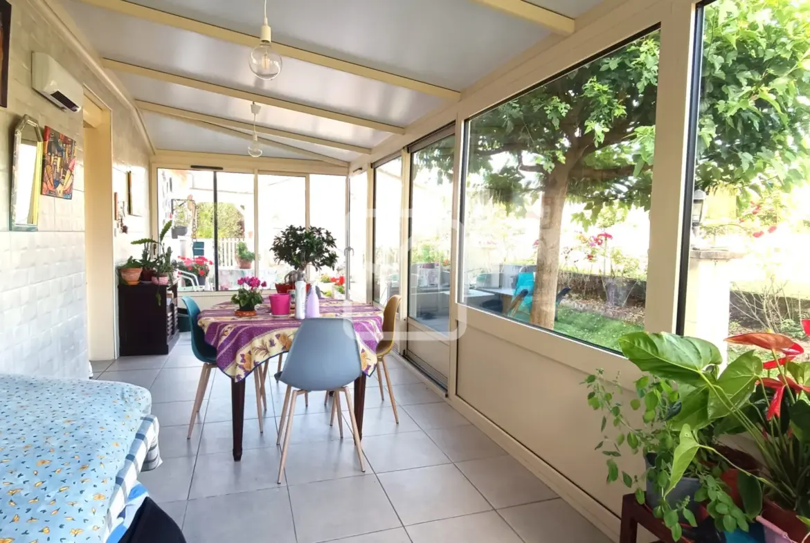 À vendre : Grande maison familiale avec jardin à Cubjac 