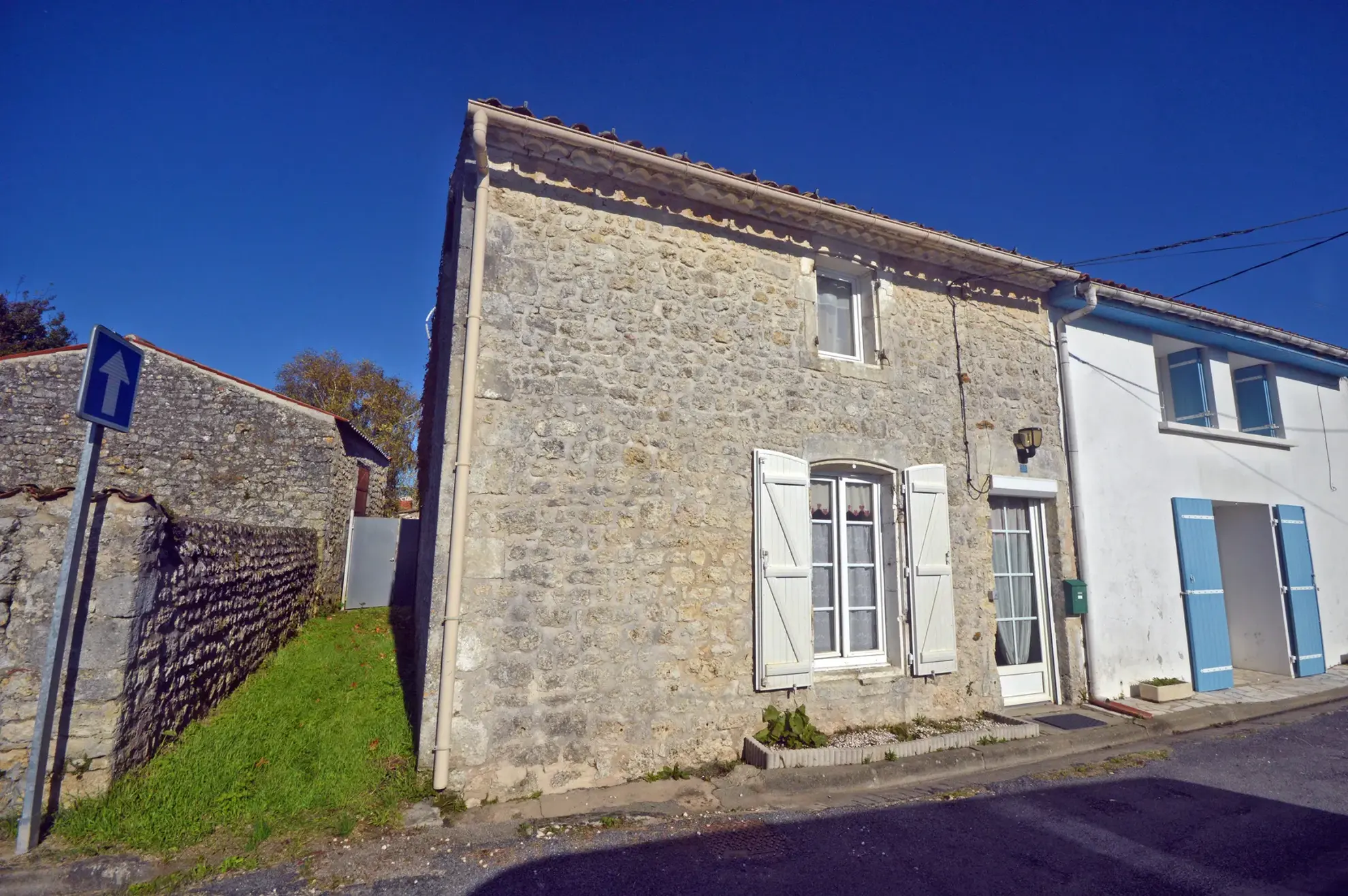 Maison Charentaise XVIIe à Nieulle-sur-Seudre - Rénovée et Tranquille 