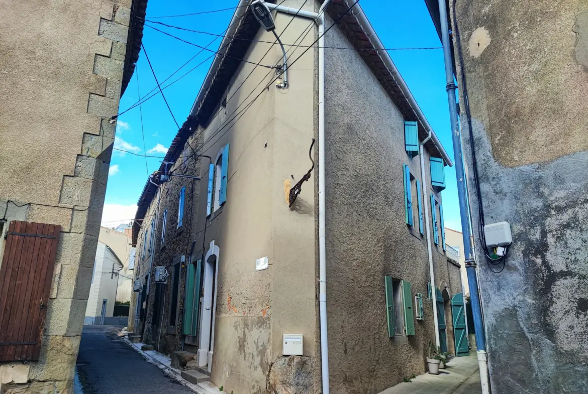 Maison de village à Azille dans le Minervois - 128 500 € HAI 