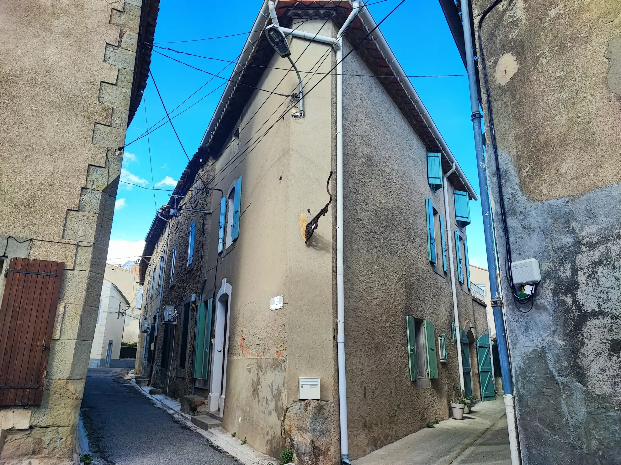 Maison de village à Azille dans le Minervois - 128 500 € HAI 