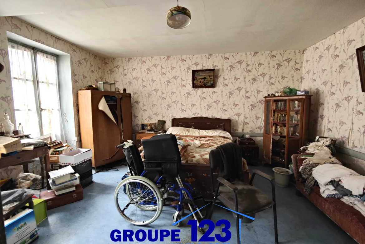 Maison à Rénover à Esnon (89210) - Opportunité à Saisir ! 