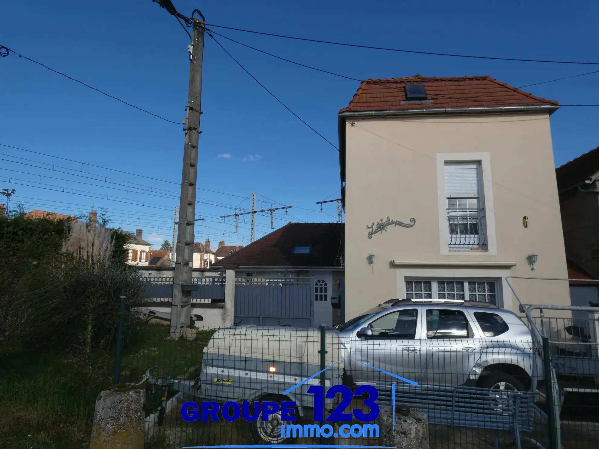 Maison habitable immédiatement à Brienon-sur-Armançon 