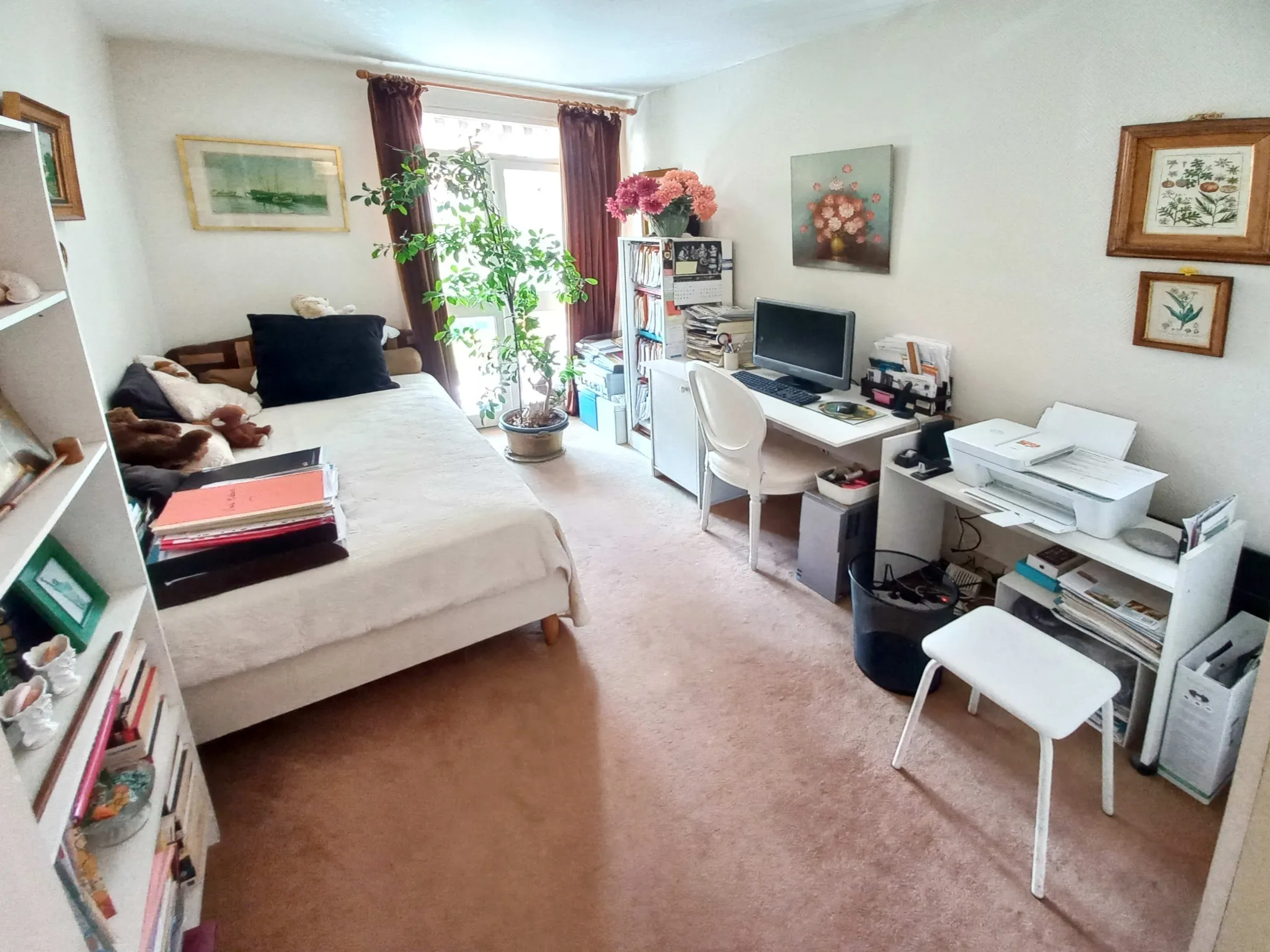 À vendre : Appartement F5 à Créteil près du métro 