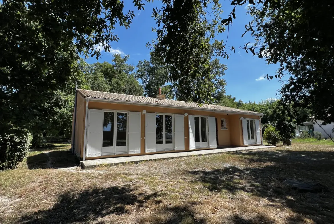 Maison 3 Chambres avec Terrain Arboré à Langon 