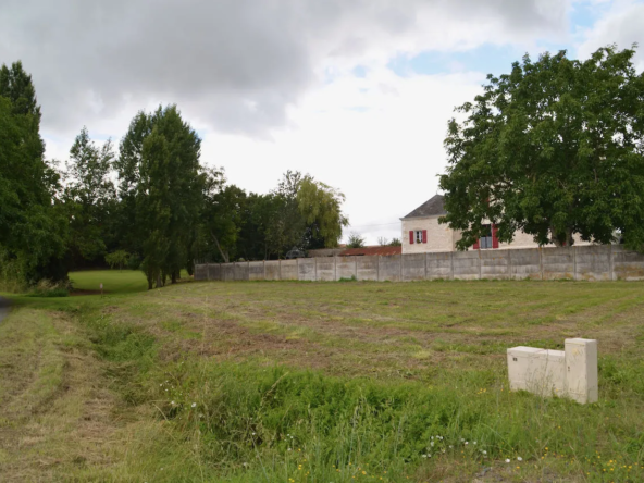 Terrain à bâtir de 858 m² à Sainte Hermine - Viabilisé