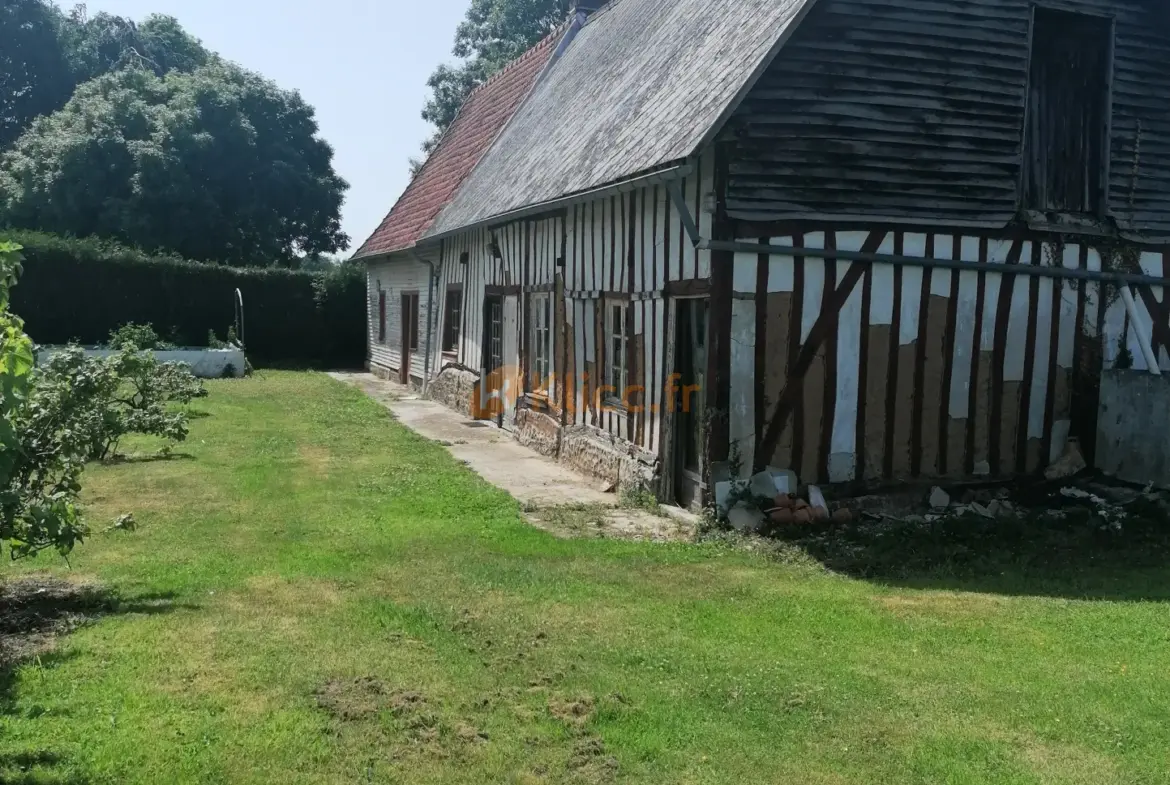 Longère à rénover à Auppegard avec jardin et garage 