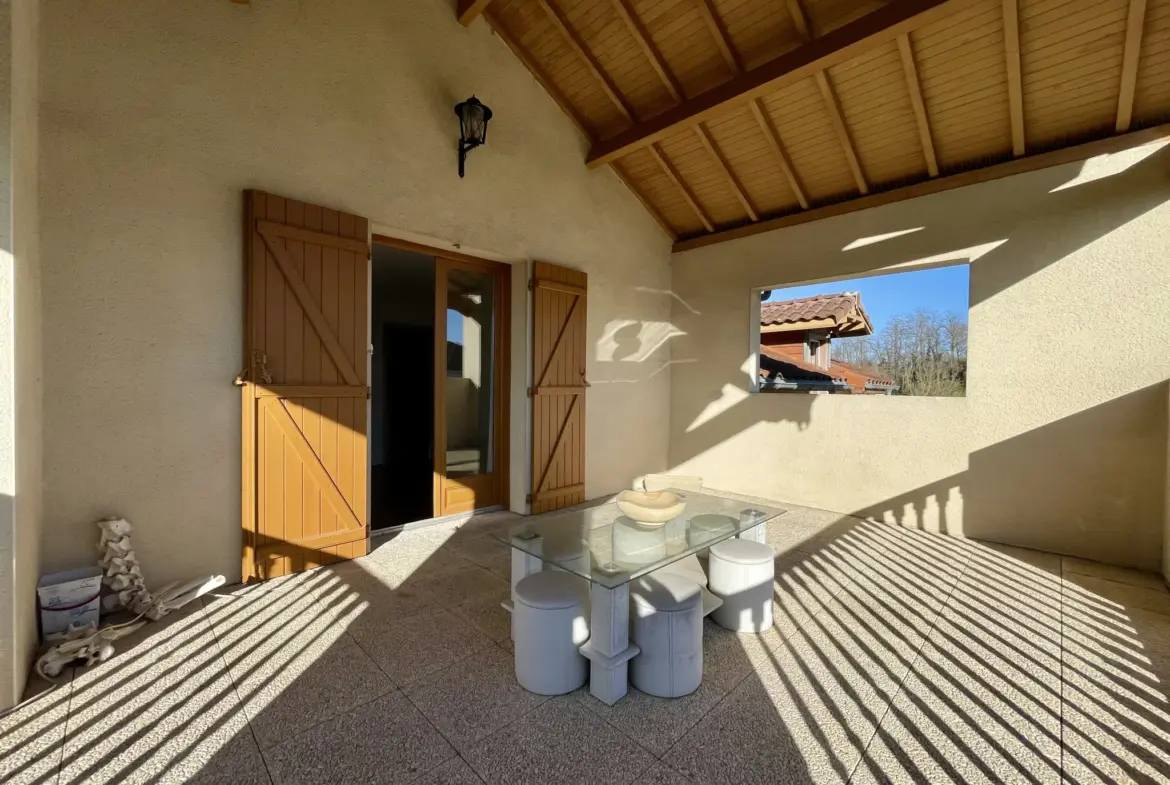 Villa moderne à vendre à Estrablin, 3 chambres, proche Vienne 