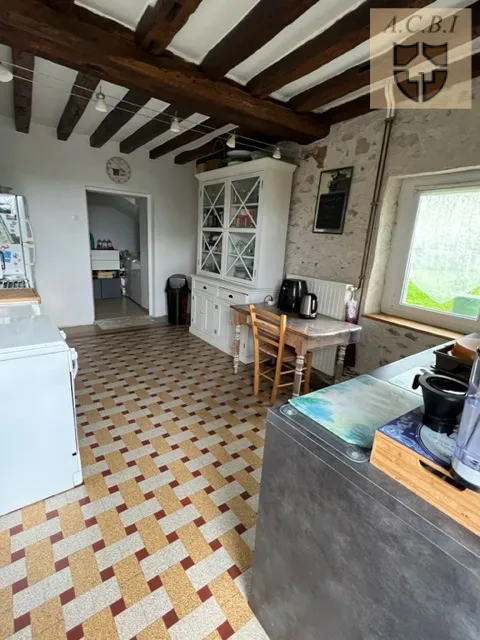 Maison familiale à vendre à Marchenoir - 4 chambres, 1 094 m² 