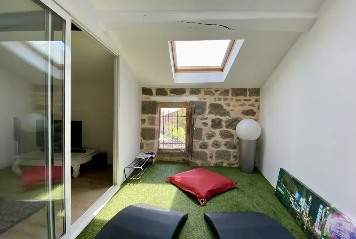 Appartement 3 pièces avec patio intérieur à Vias 