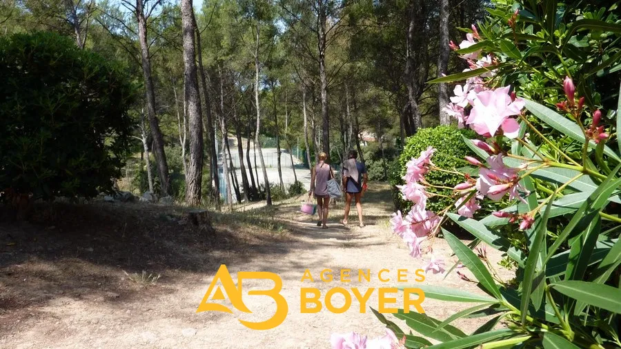 Studio en résidence de vacances à Sanary-sur-Mer, à 400 m des plages 