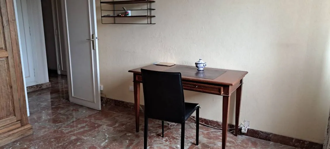 Appartement 4 pièces avec terrasse à Marseille 13009 