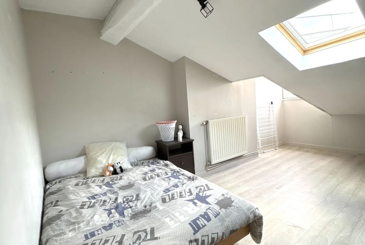 Appartement F3 Meublé à Saint-Étienne - Idéal Premier Achat 