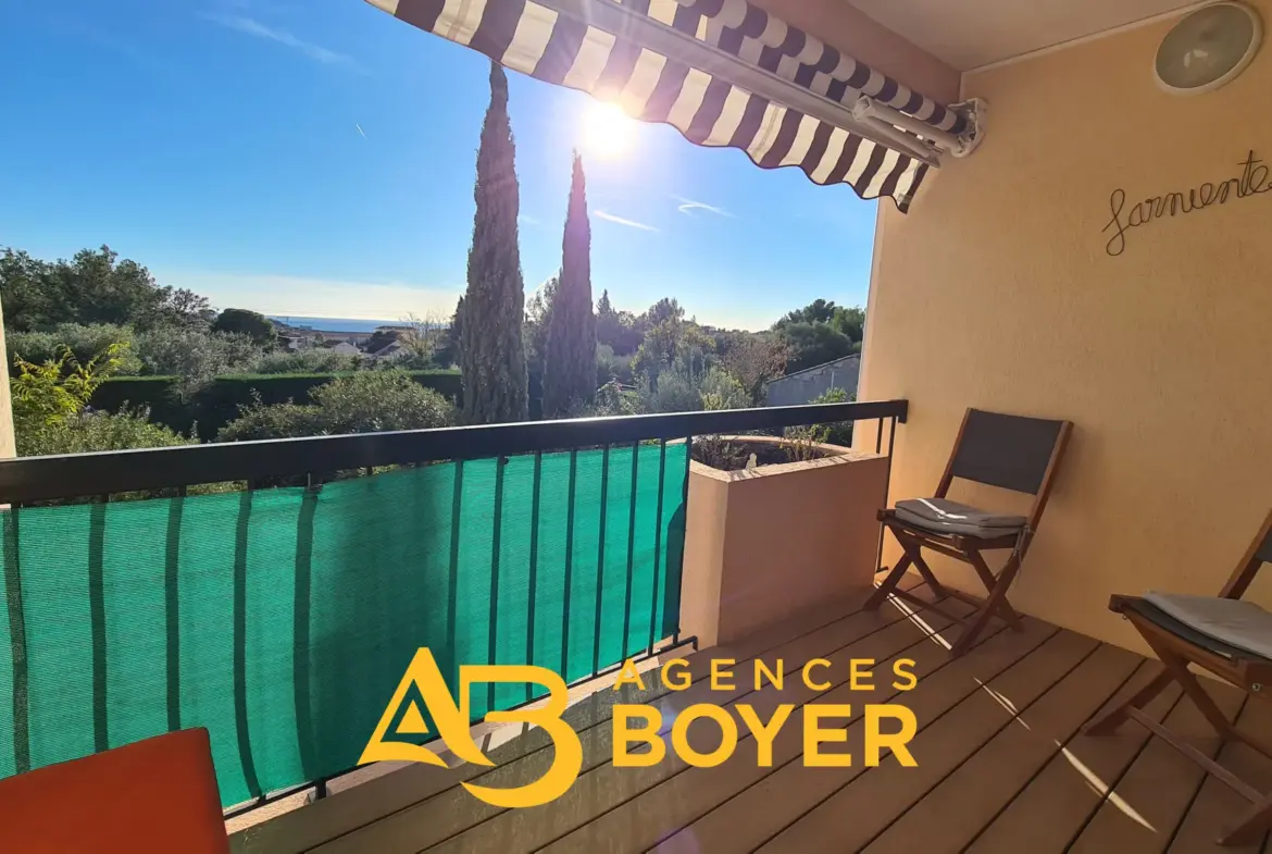 Studio rénové à Bandol avec vue mer et terrasse 