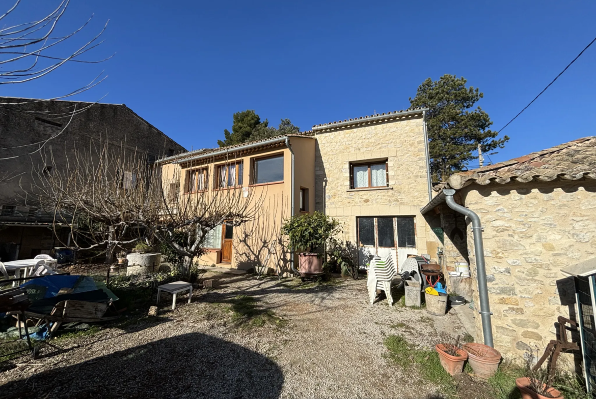 Maison avec jardin à Vaison la Romaine - Possibilité d'appartements 