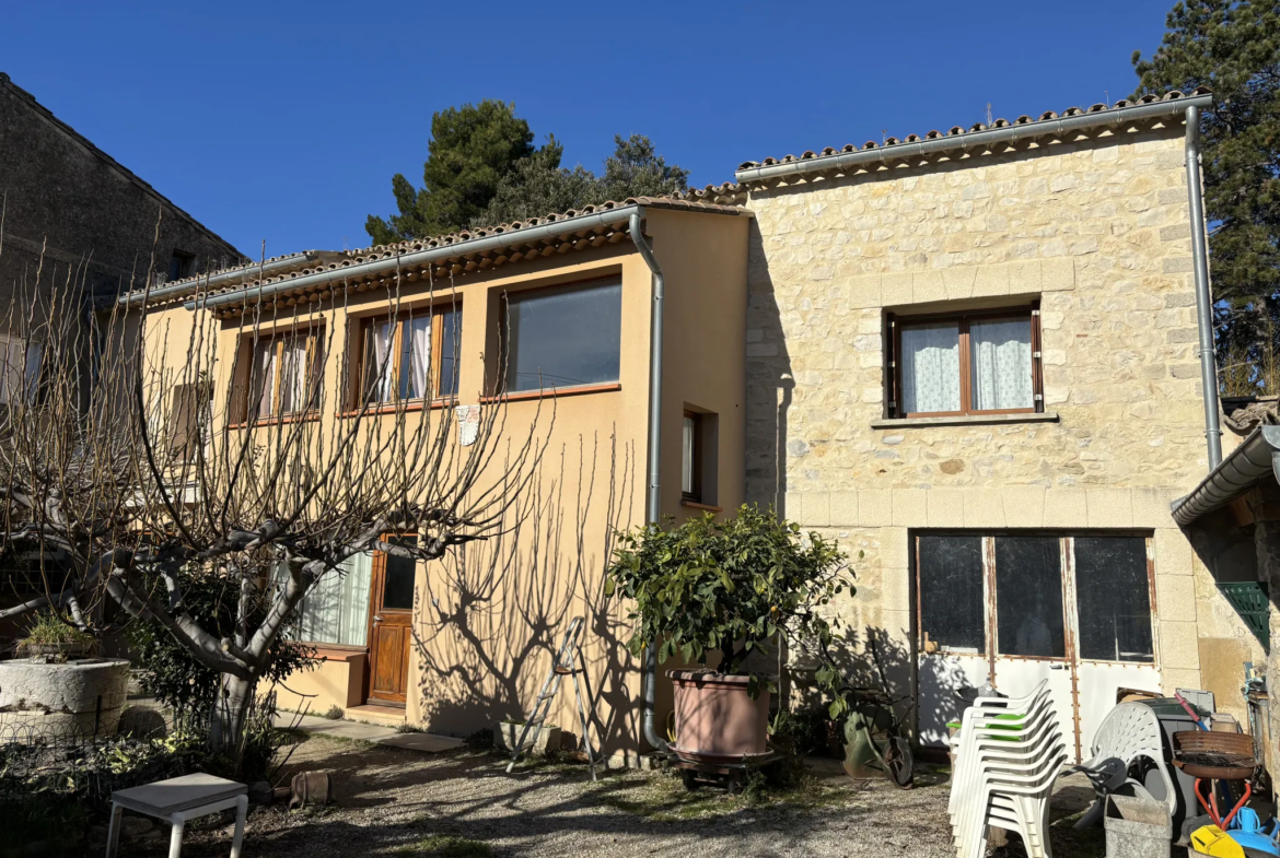 Maison avec jardin à Vaison la Romaine - Possibilité d'appartements 