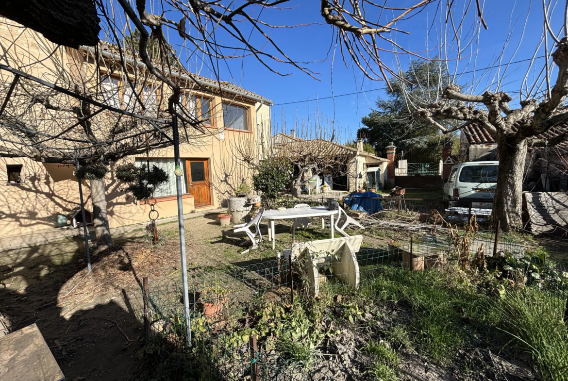 Maison avec jardin à Vaison la Romaine - Possibilité d'appartements 