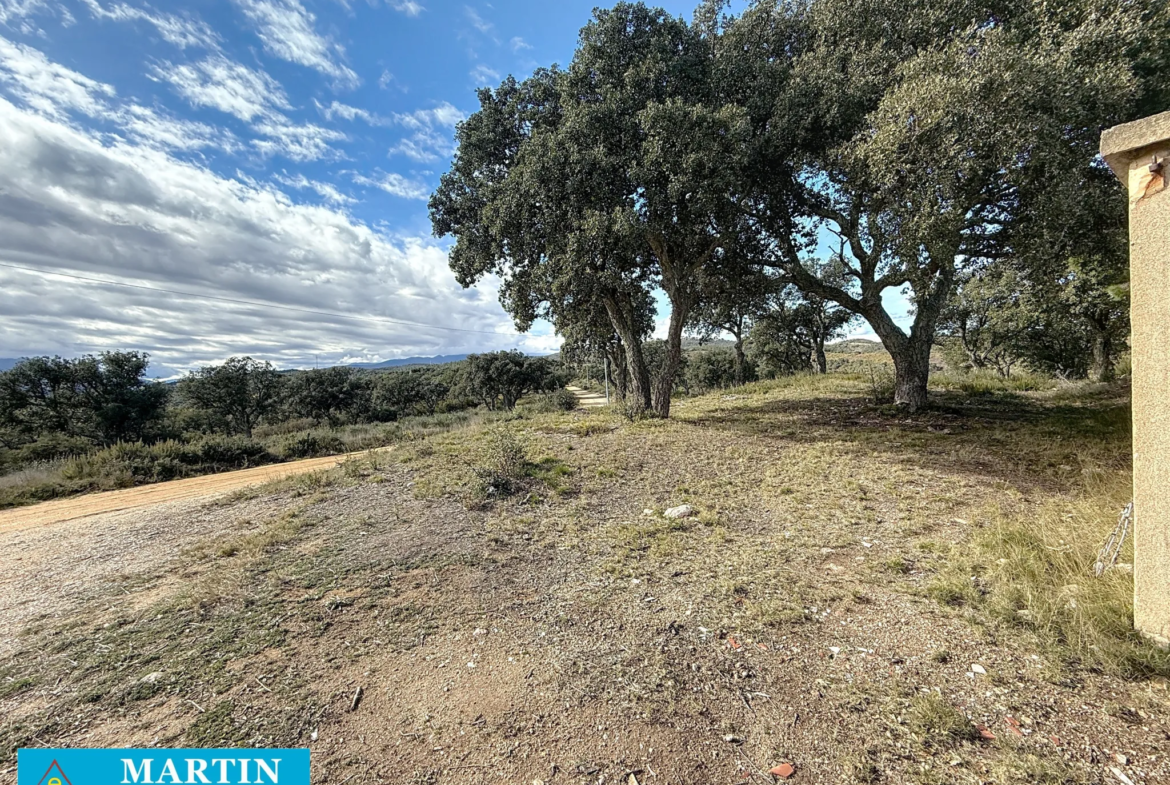 Terrain Agricole à Vendre à Vivès - 32 300 m² 