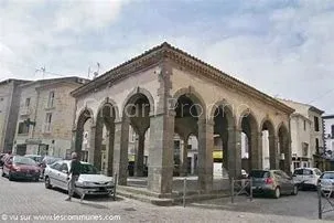 Charmante maison de village R+2 à Marseillan Ville 