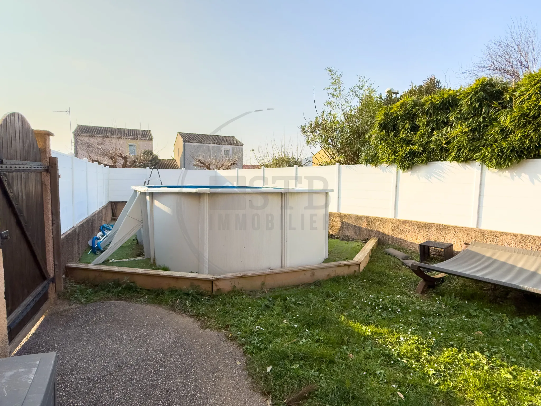 Villa R+1 de 90m² avec 4 chambres et piscine au Pouzin 