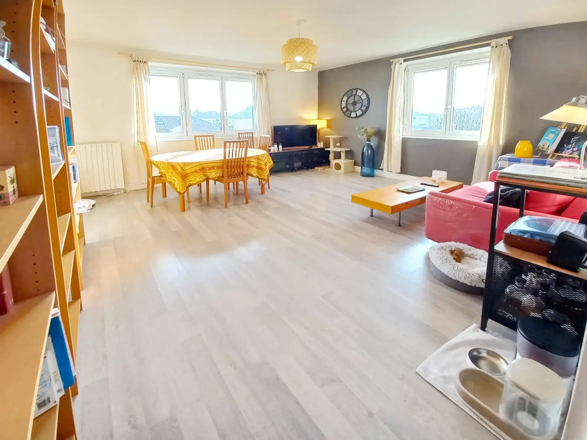 Appartement F2 spacieux à vendre à Créteil 