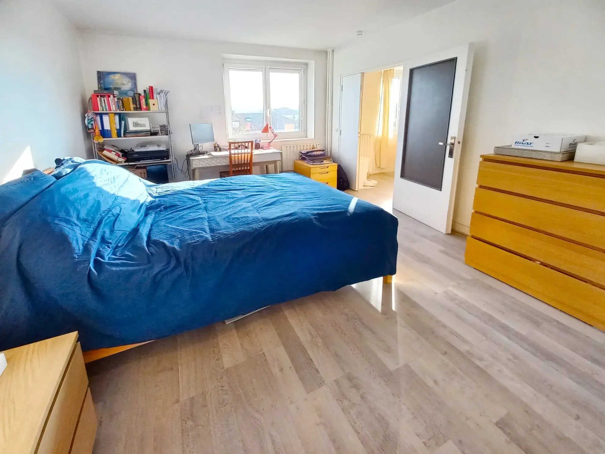 Appartement F2 spacieux à vendre à Créteil 