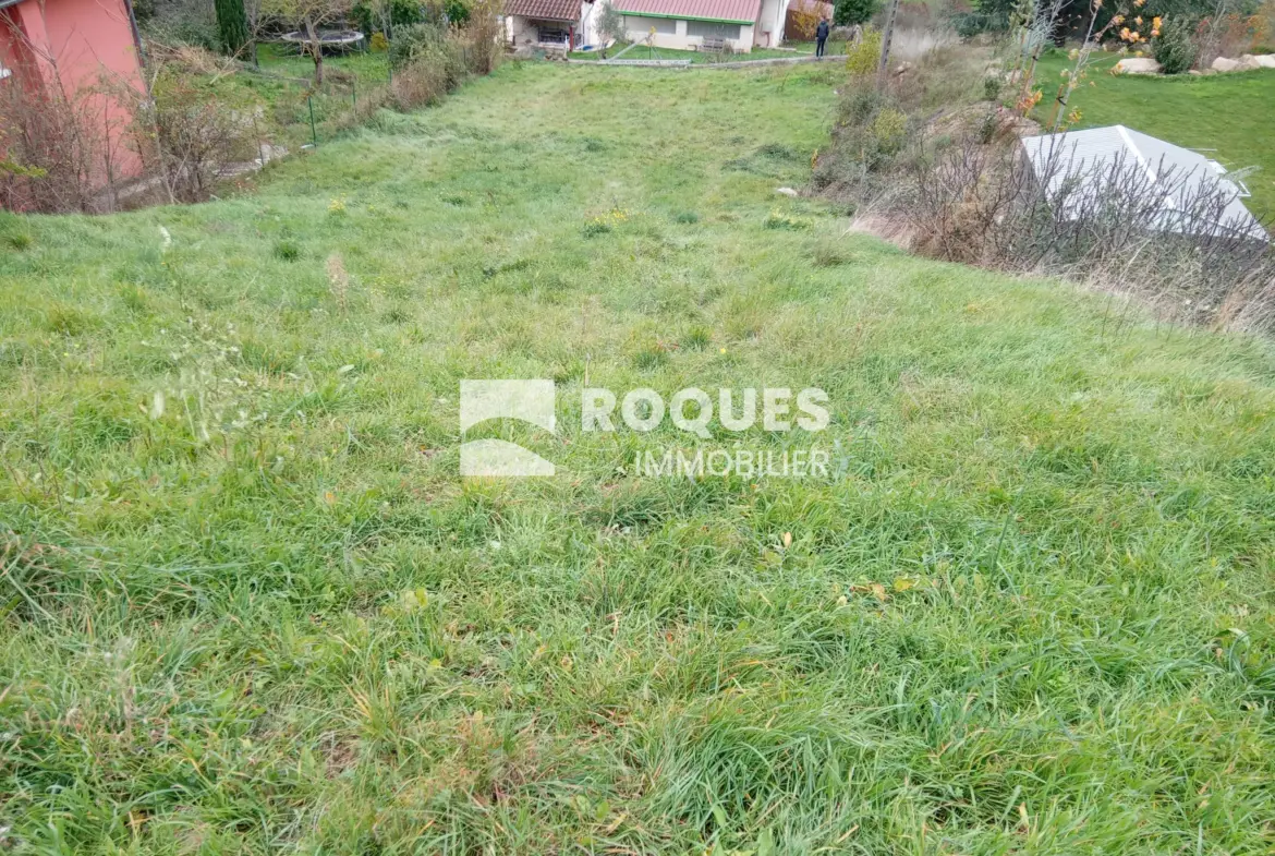 Terrain à bâtir à Millau - 939 m² avec vue panoramique 