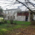 Maison ancienne à rénover sur Lalande de Pomerol!