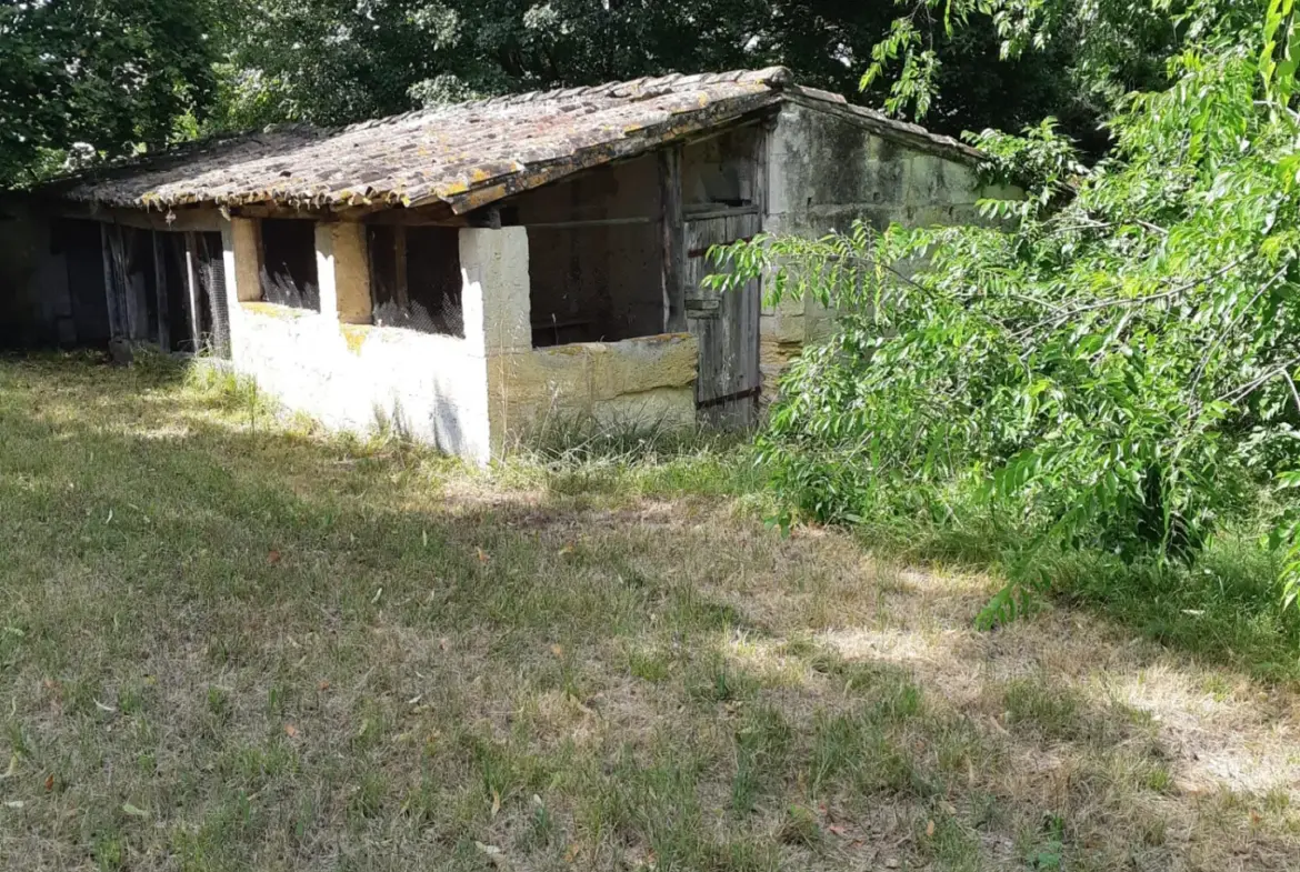 Maison ancienne à rénover sur Lalande de Pomerol! 