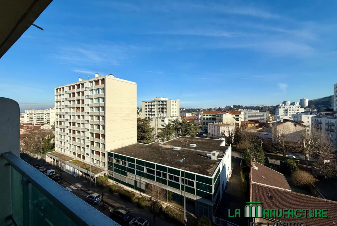 Appartement F3 avec Balcon à Saint-Etienne Bellevue - Idéal Investissement ! 