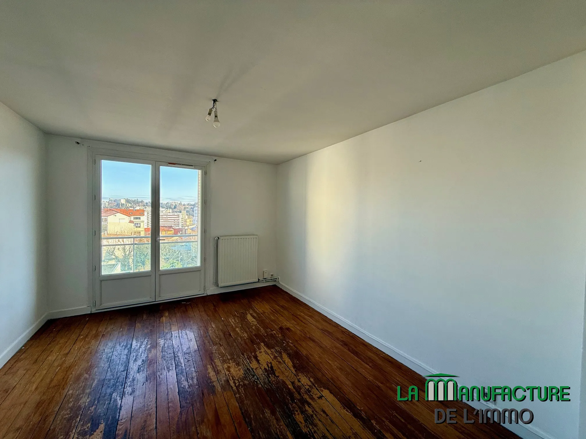 Appartement F3 avec Balcon à Saint-Etienne Bellevue - Idéal Investissement ! 