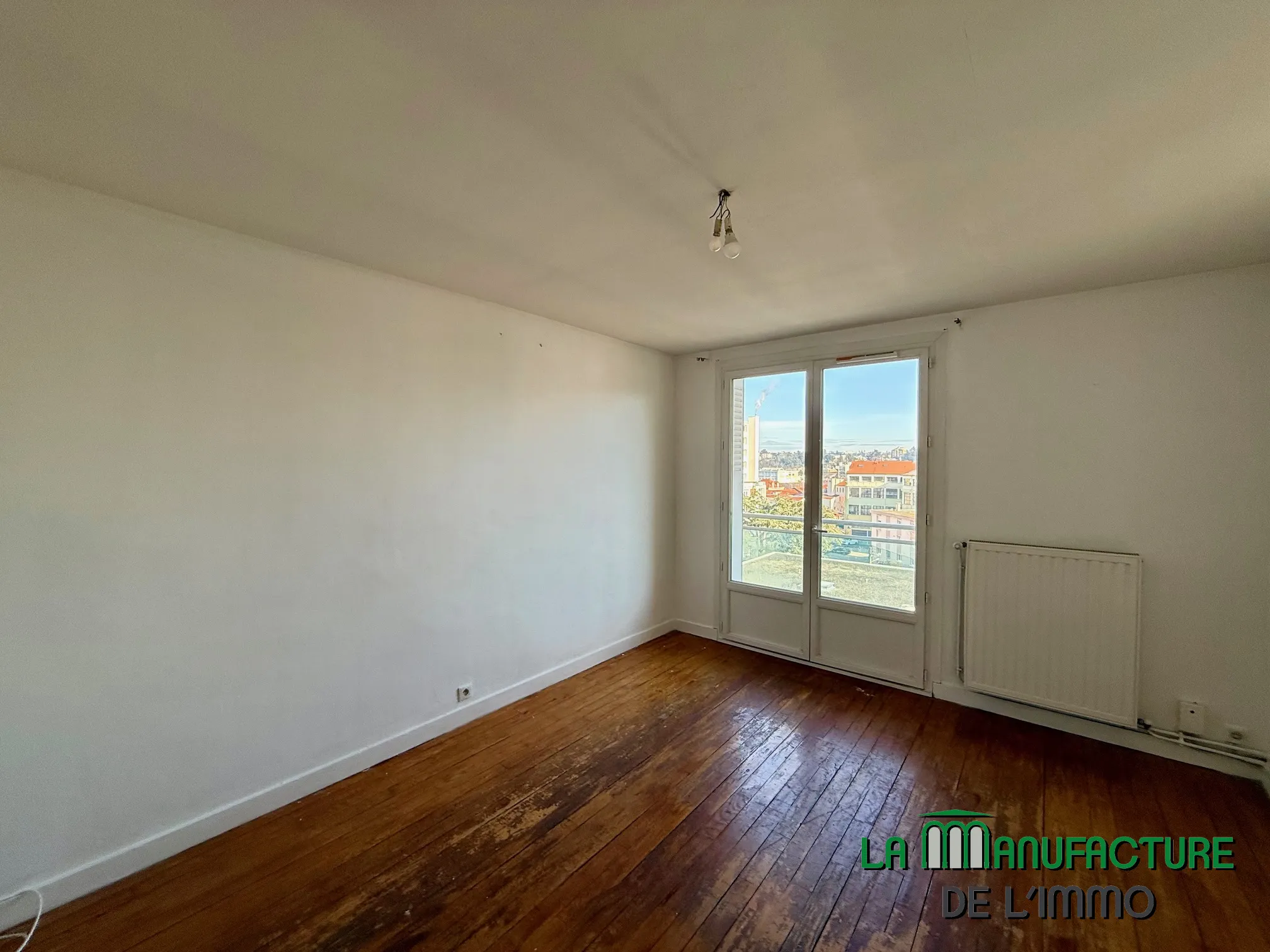 Appartement F3 avec Balcon à Saint-Etienne Bellevue - Idéal Investissement ! 