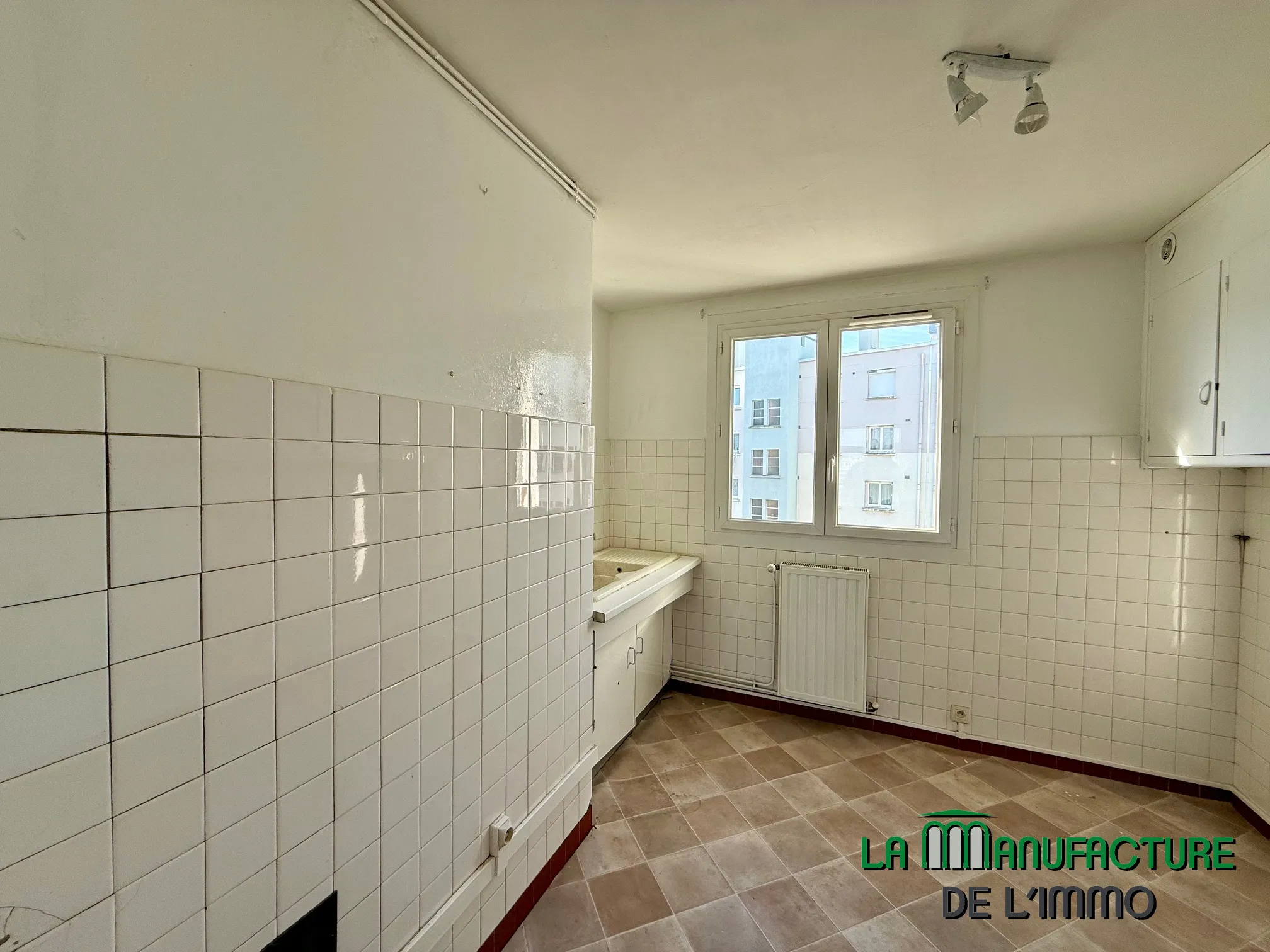 Appartement F3 avec Balcon à Saint-Etienne Bellevue - Idéal Investissement ! 