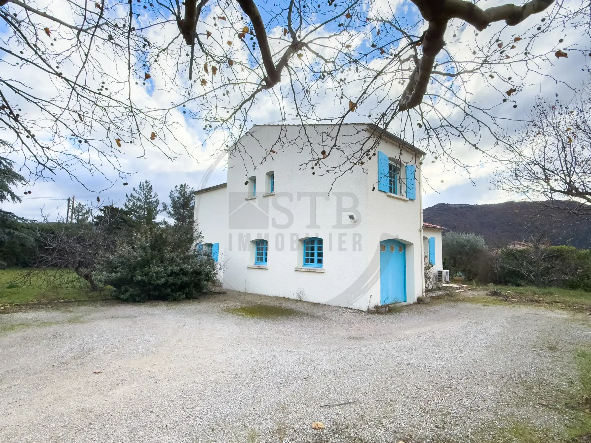 Maison à vendre de 146 m² sur terrain de 2440 m² à Saint-Julien-en-Saint-Alban 