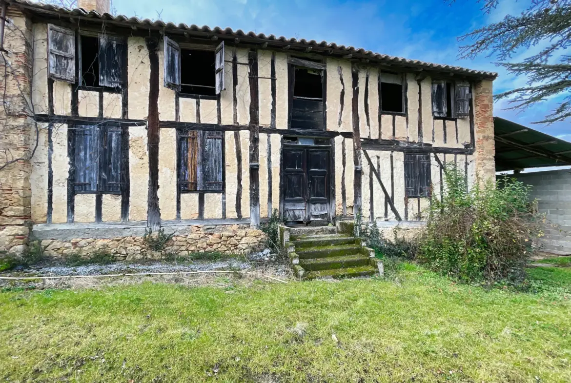 Ensemble Immobilier Unique à Aignan - Maison et Fermette 