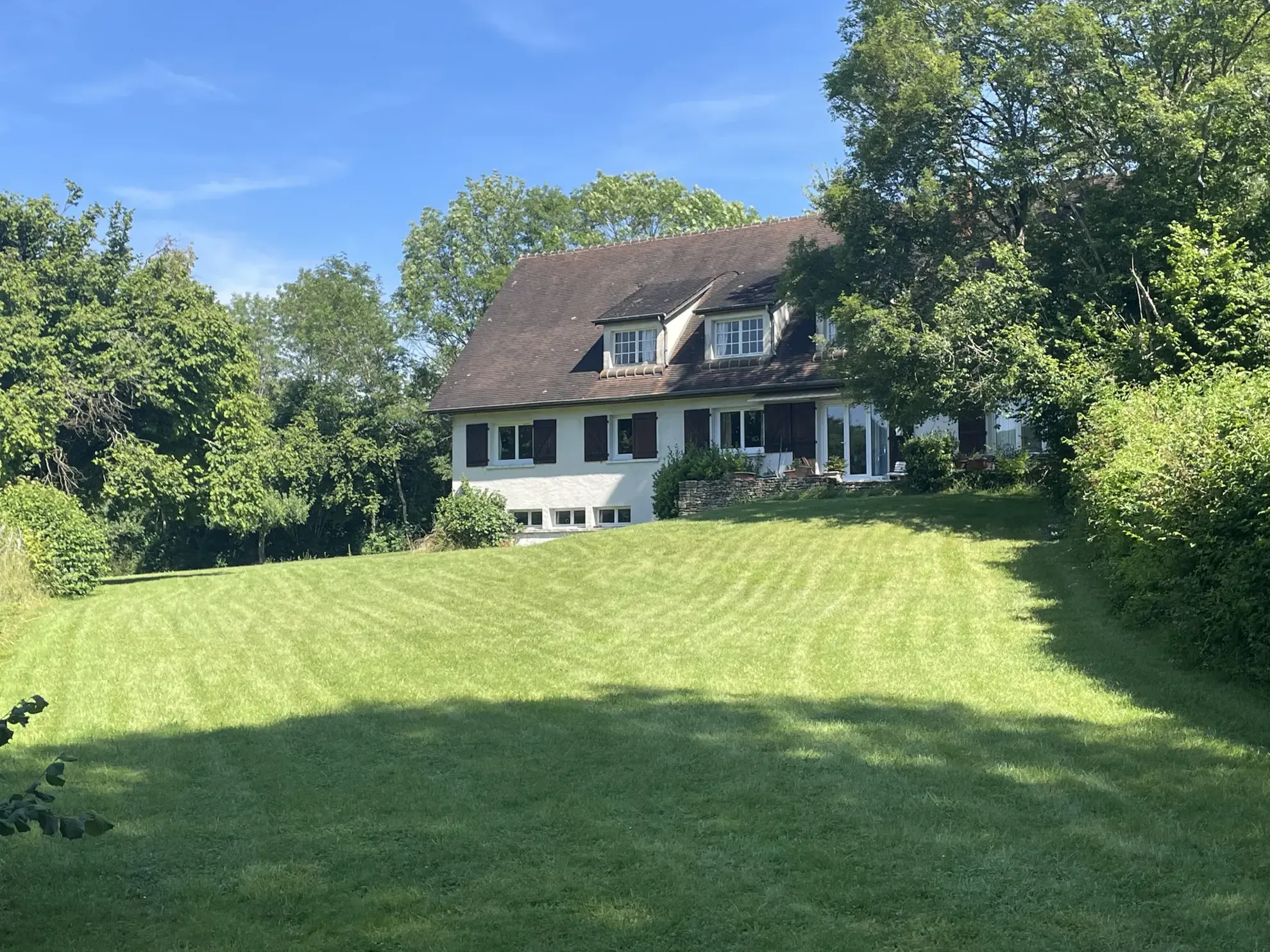 À vendre : Maison de plain-pied sur 15 269 m² à Prémery 