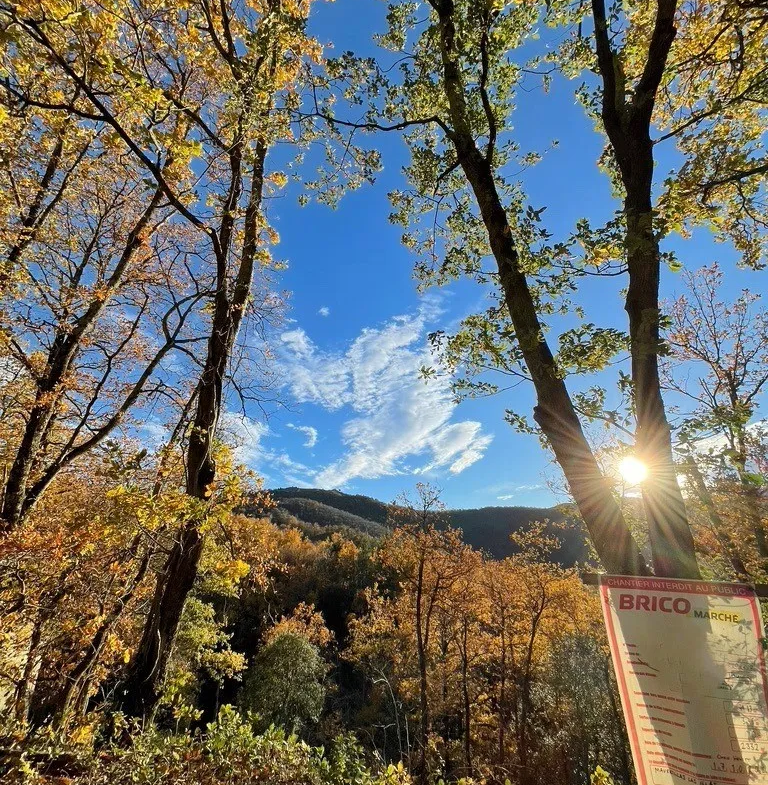 Terrain à bâtir à Las Illas avec vue montagne 