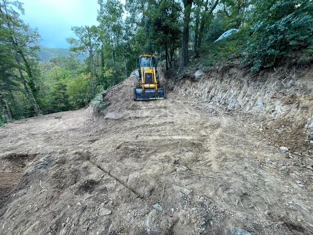 Terrain à bâtir à Las Illas avec vue montagne 