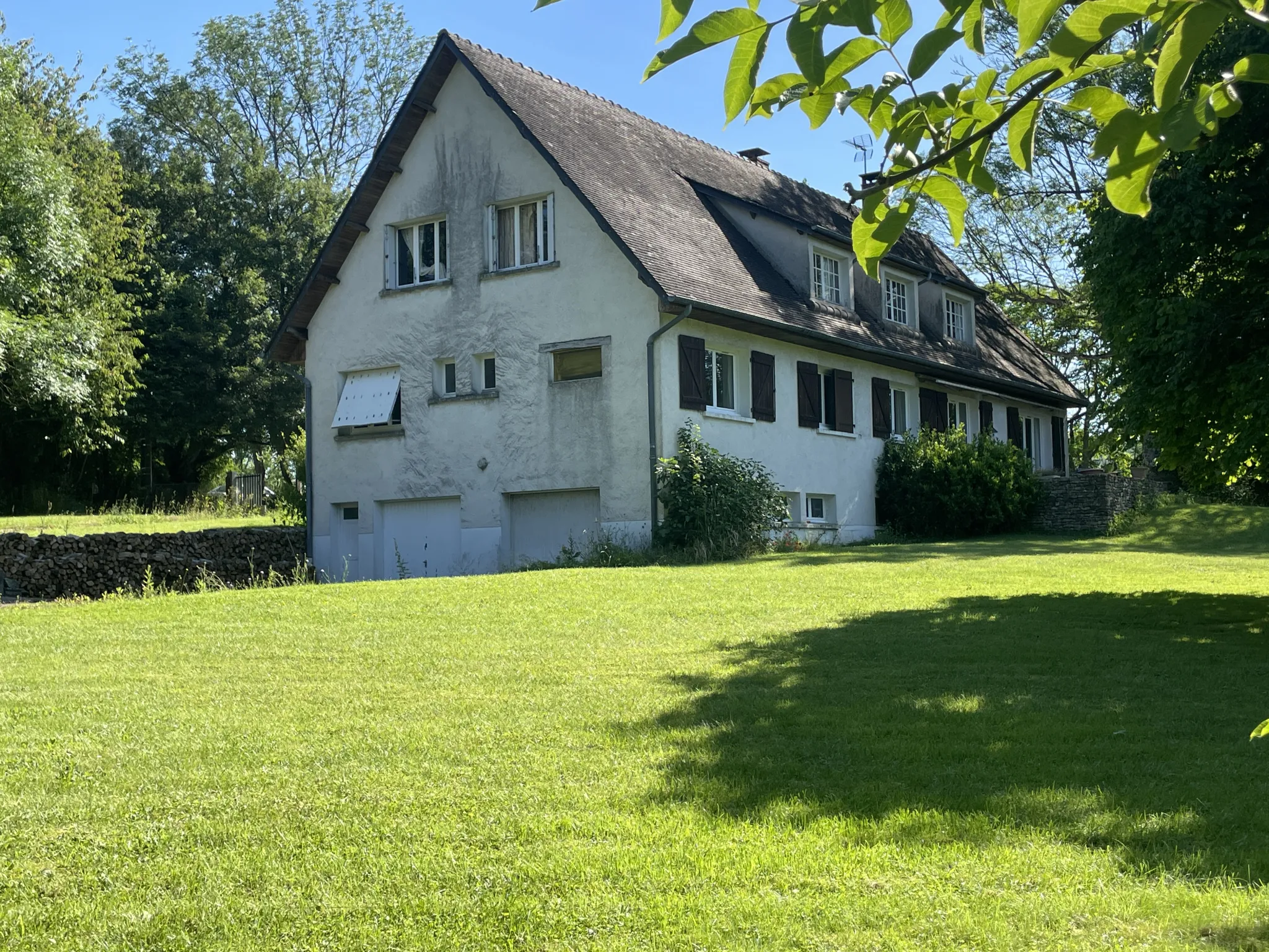 À vendre : Maison de plain-pied sur 15 269 m² à Prémery 